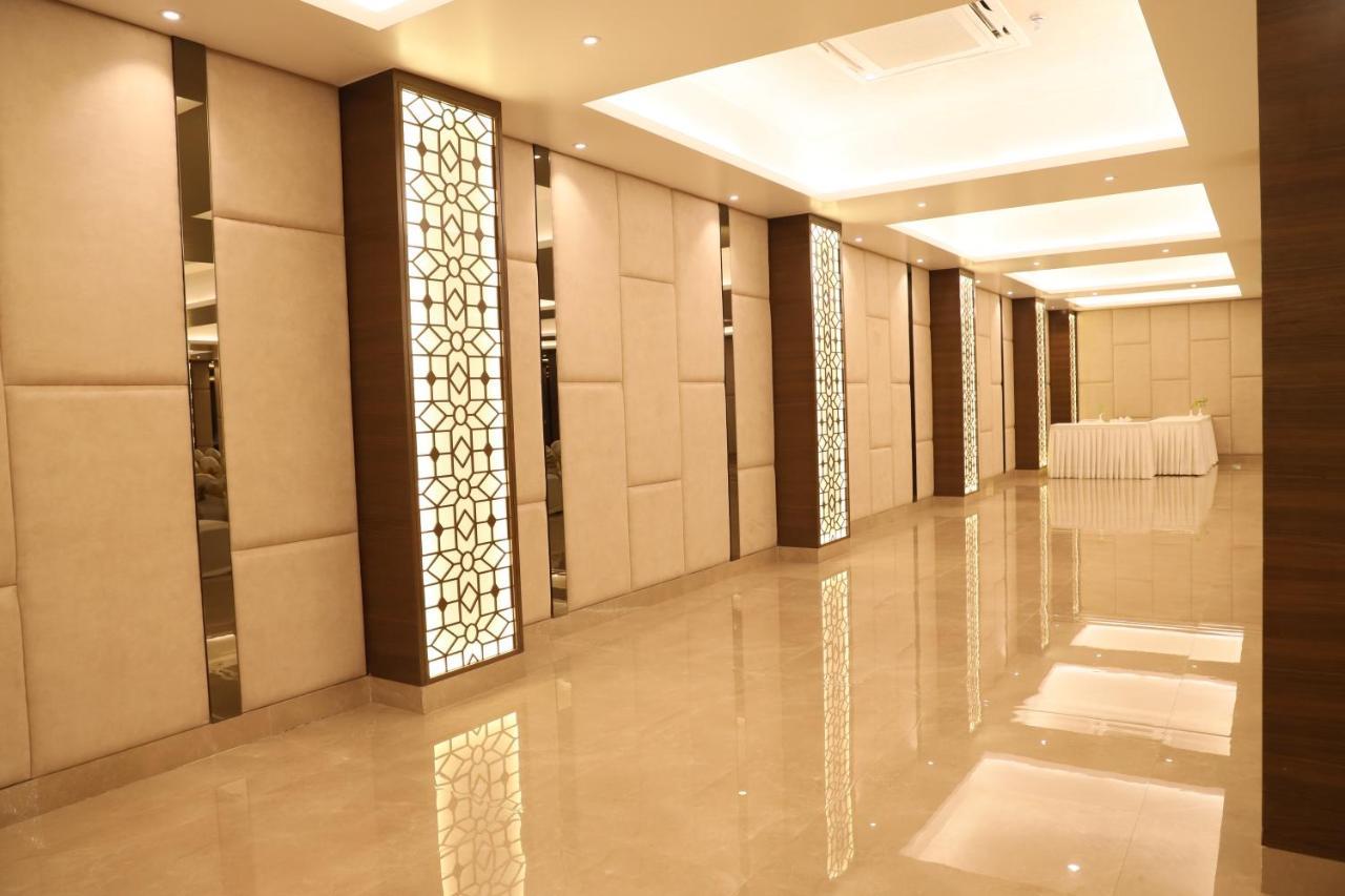 Sarovar Portico Rivera Ahmadábád Exteriér fotografie