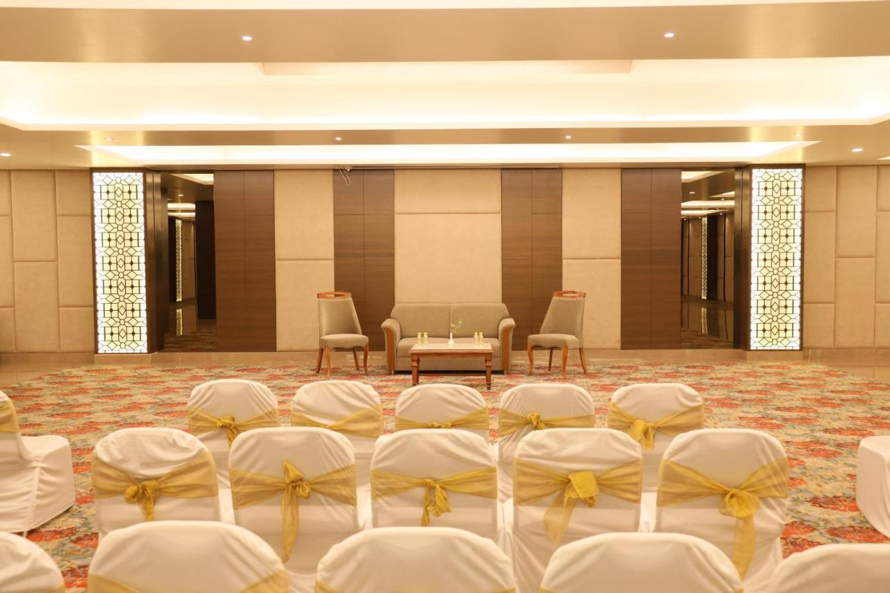 Sarovar Portico Rivera Ahmadábád Exteriér fotografie