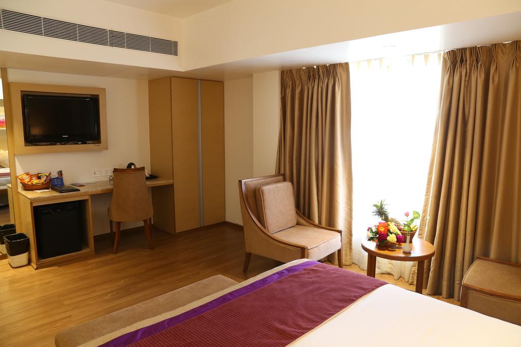 Sarovar Portico Rivera Ahmadábád Exteriér fotografie